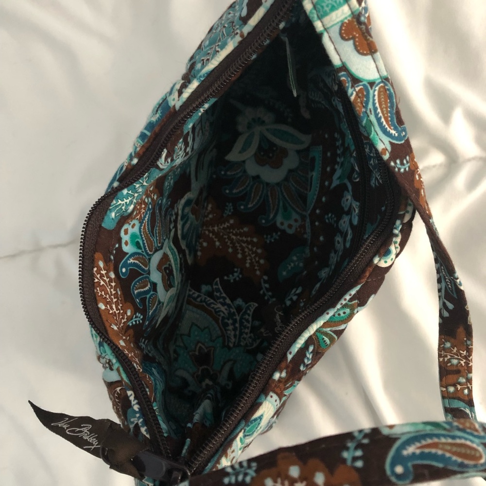 Small Vera Bradley Bag - Picture 2 of 3